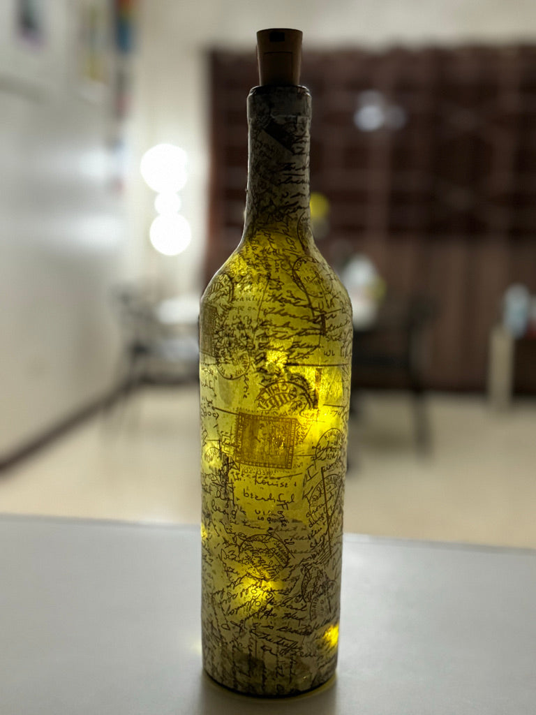 Luminique Bottle: Mail Theme