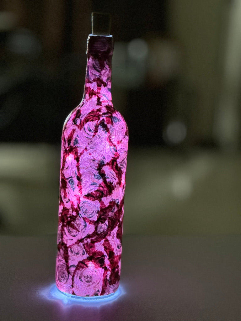 Luminique Bottle: Rose Theme